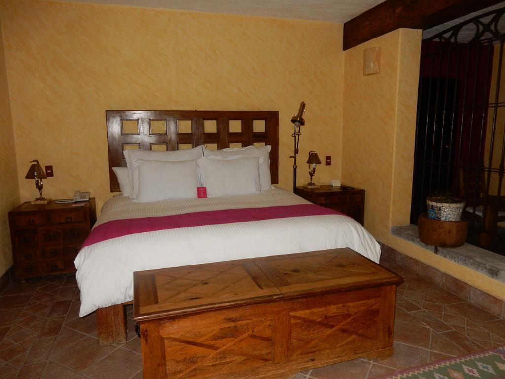 Las Calandrias Otel Atlixco Oda fotoğraf